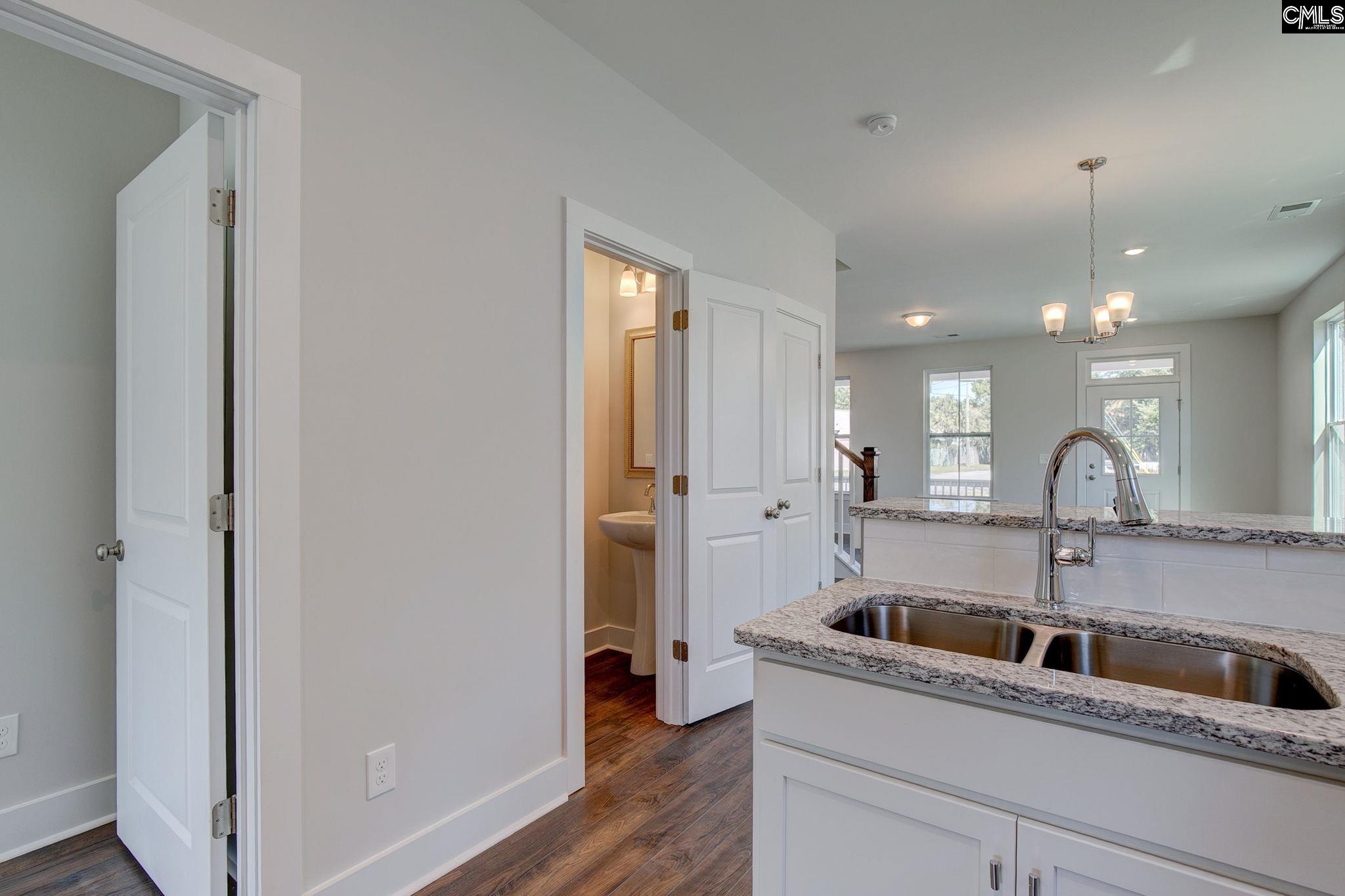 750 Poplar Street Cayce, SC 29033 - Photo 8 of 27
