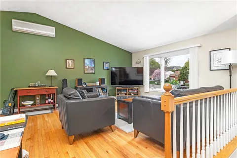 $480,000 | 84 Lynde Street, Providence, RI 02908