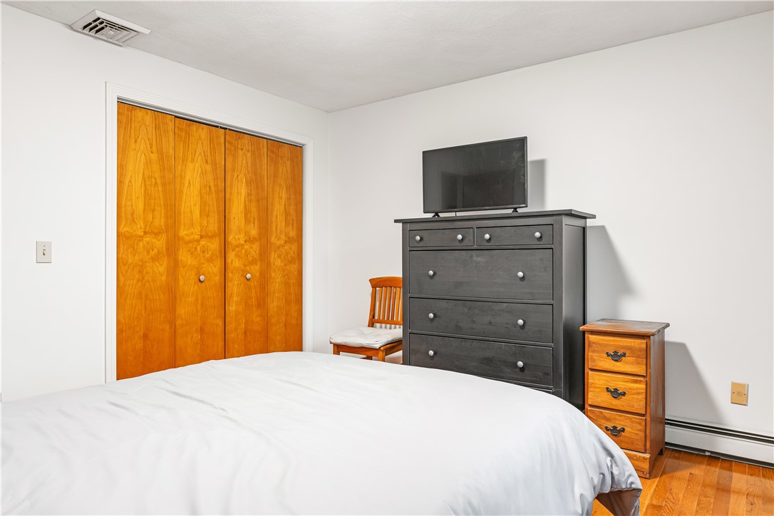 84 Lynde Street Providence, RI 02908 - Photo 15 of 34