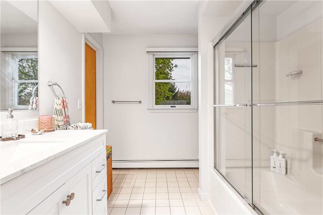 84 Lynde Street Providence, RI 02908 - Photo 16 of 34