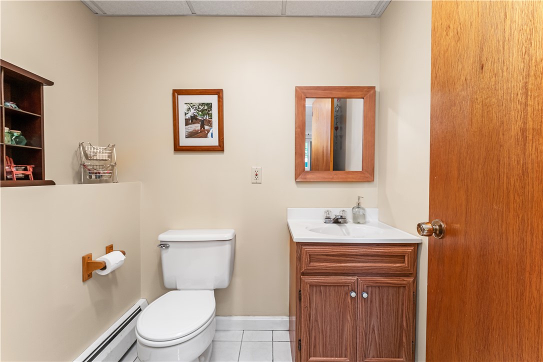 84 Lynde Street Providence, RI 02908 - Photo 25 of 34