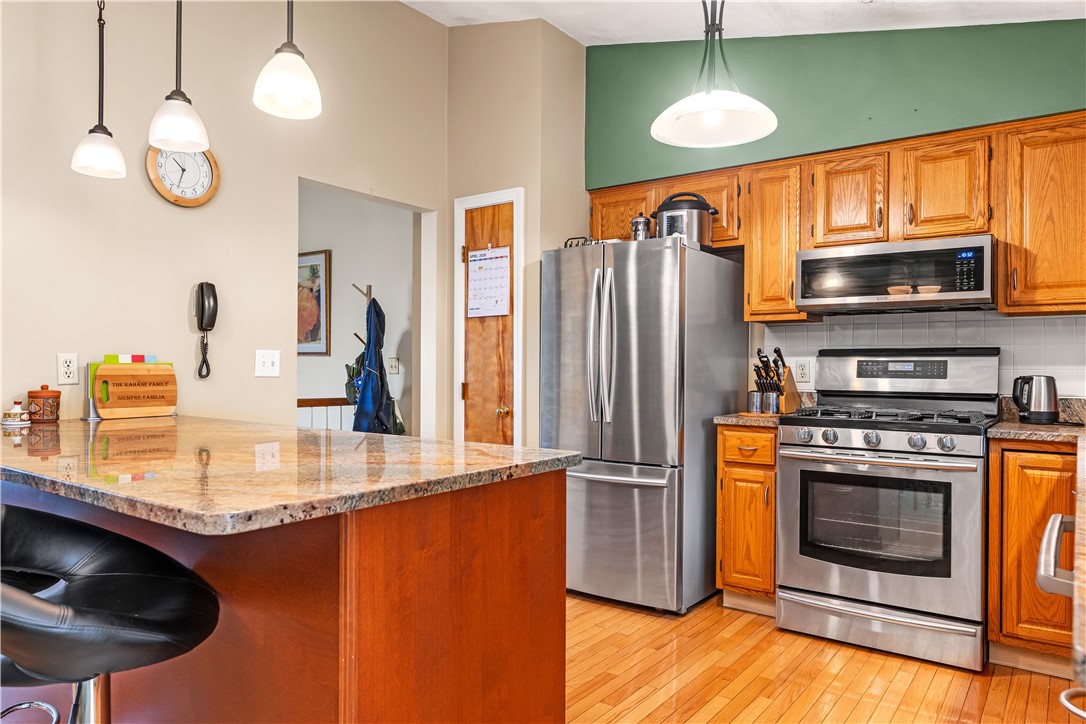 84 Lynde Street Providence, RI 02908 - Photo 5 of 34