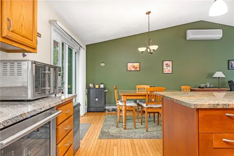 $480,000 | 84 Lynde Street, Providence, RI 02908
