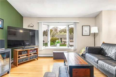 $480,000 | 84 Lynde Street, Providence, RI 02908