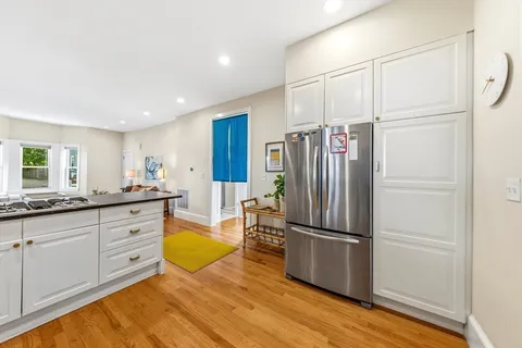 $1,075,000 | 36 Oak Street, Unit 1, Somerville, MA 02143