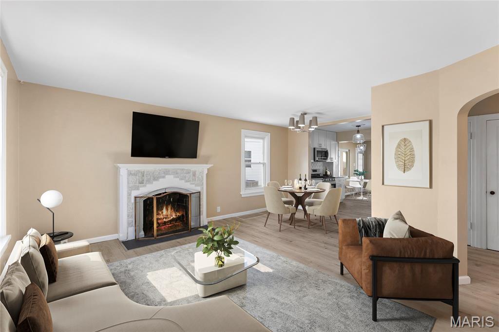 8257 Watson Road St. Louis, MO 63119 - Photo 1 of 29