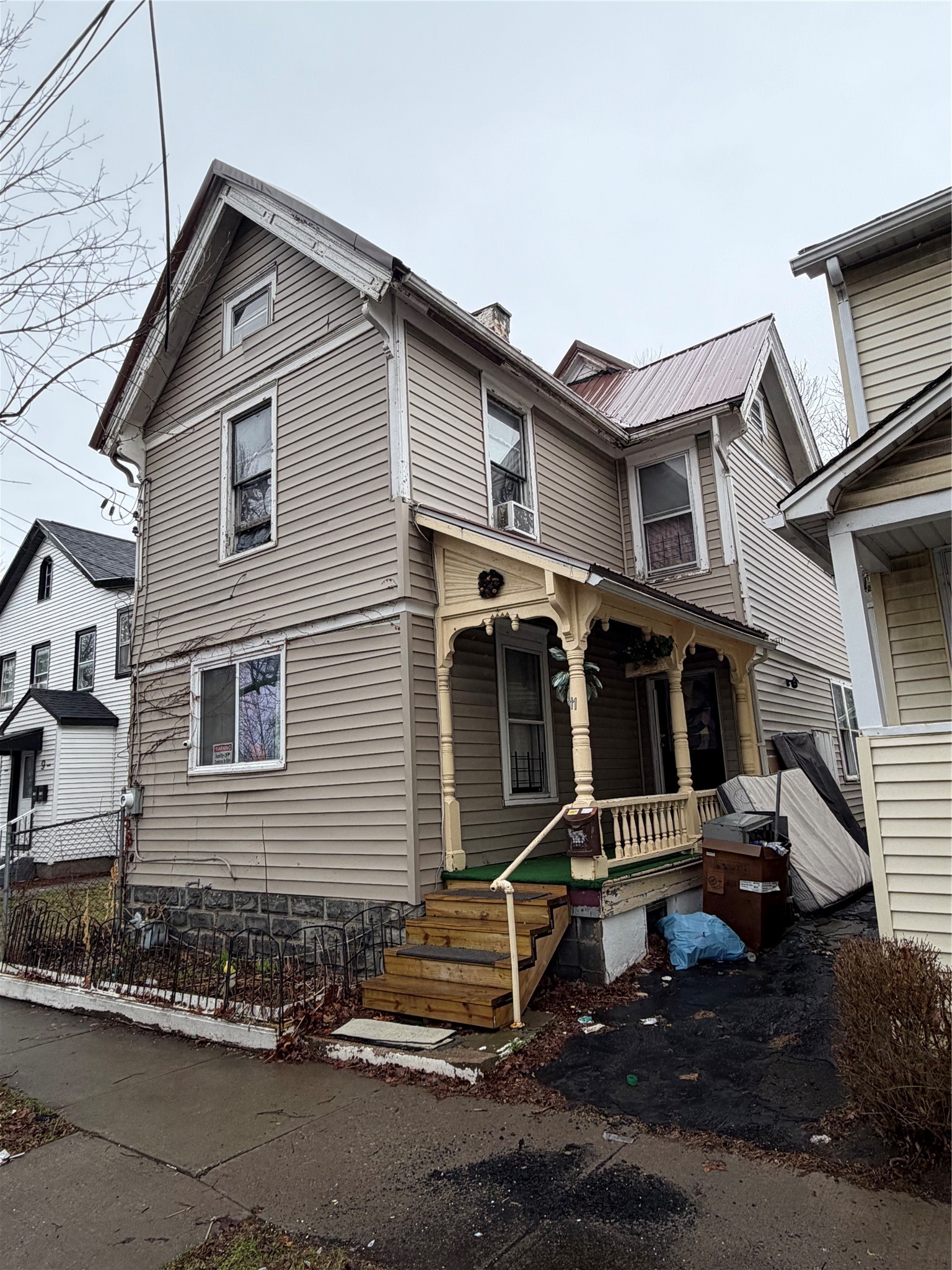 11 Rutherford Street Binghamton, NY 13901 - Photo 1 of 2