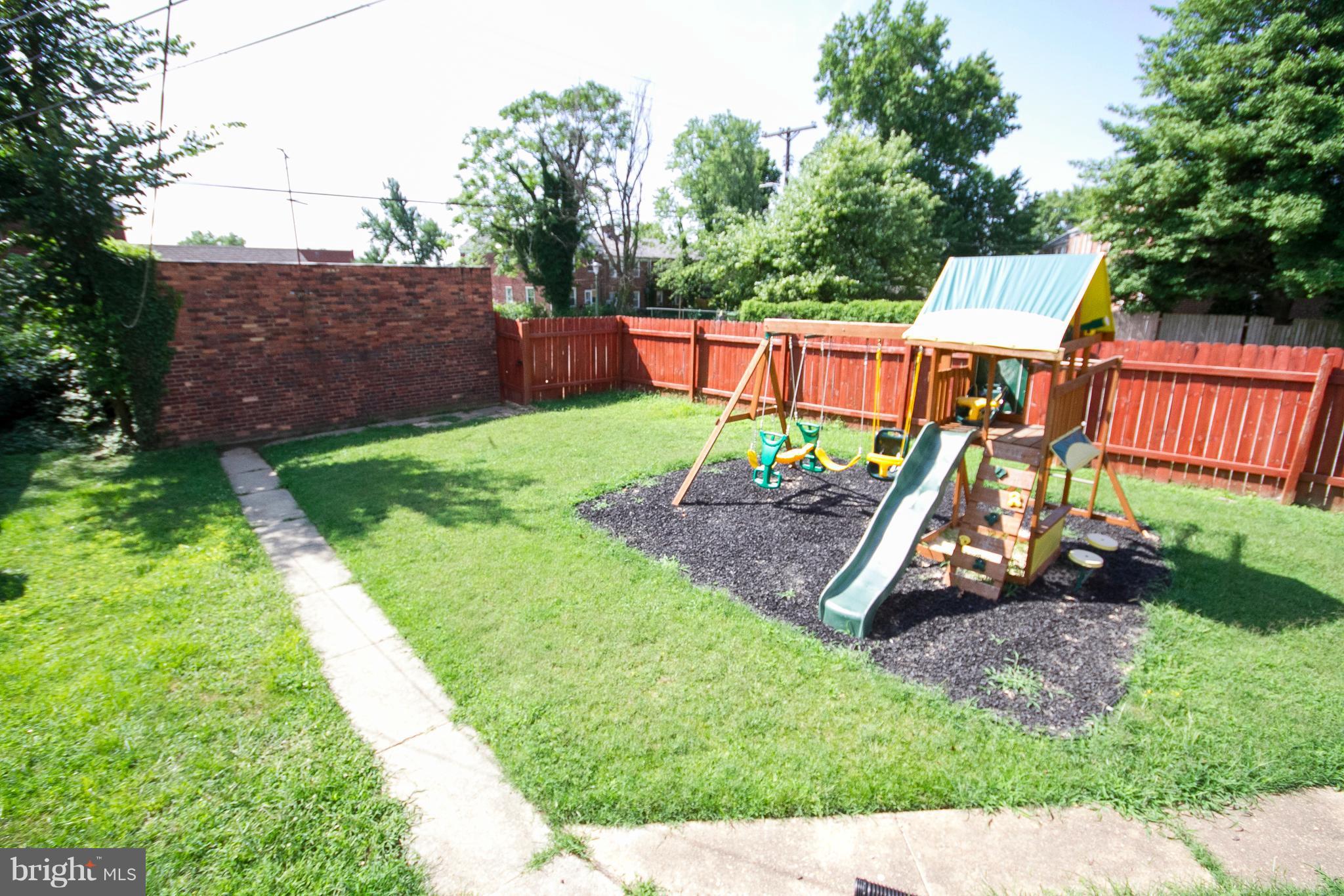 5501 Lothian Road Baltimore, MD 21212 - Photo 27 of 30 Playground