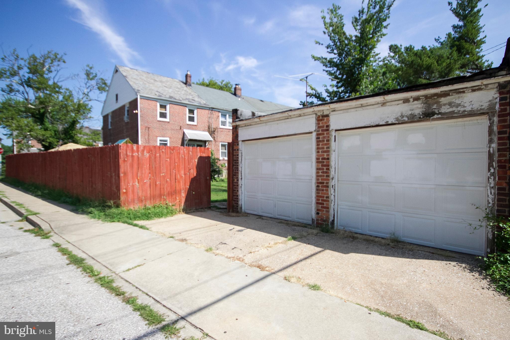 5501 Lothian Road Baltimore, MD 21212 - Photo 30 of 30 Two car garage