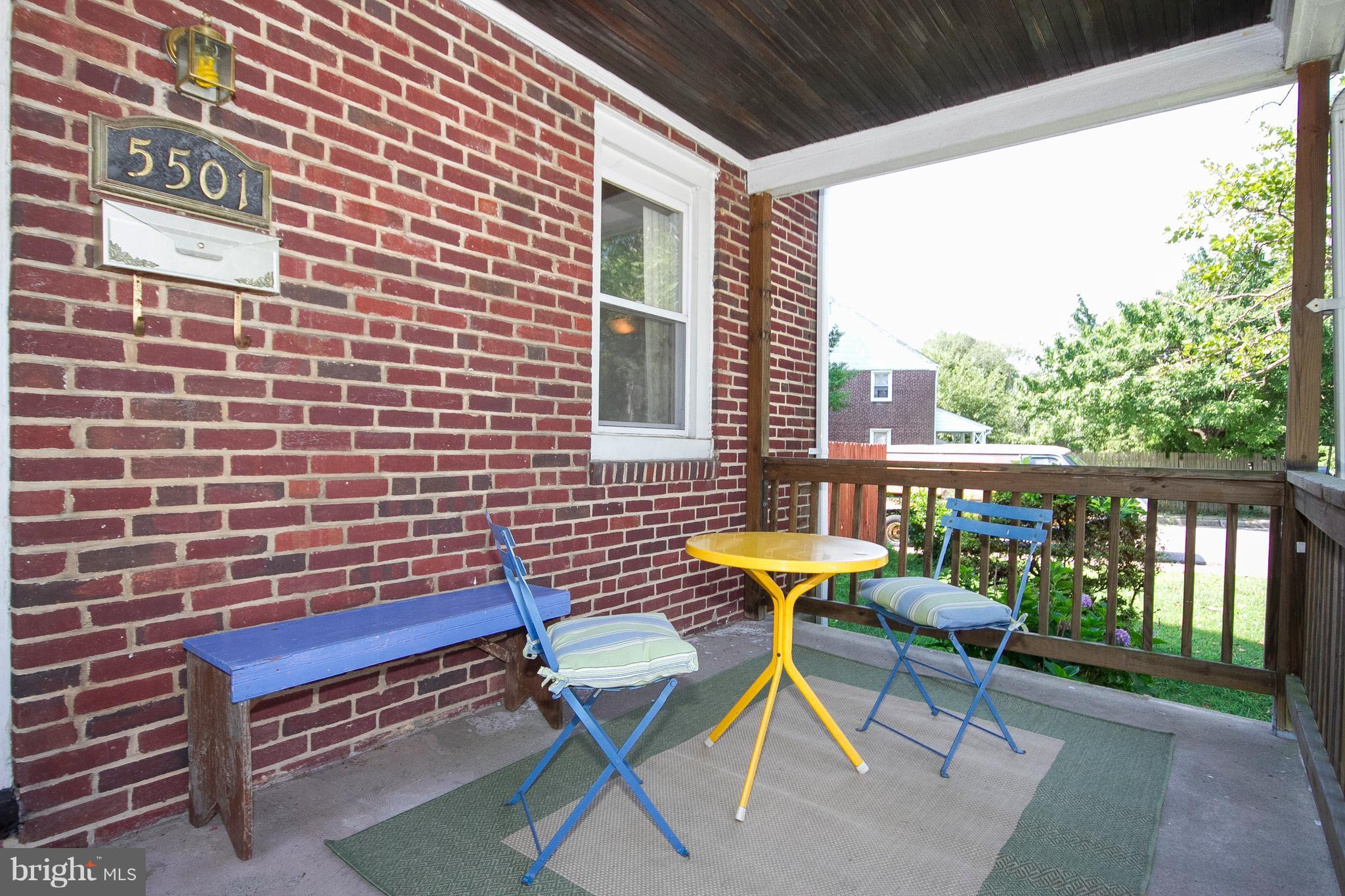 5501 Lothian Road Baltimore, MD 21212 - Photo 4 of 30 Welcoming Front Porch