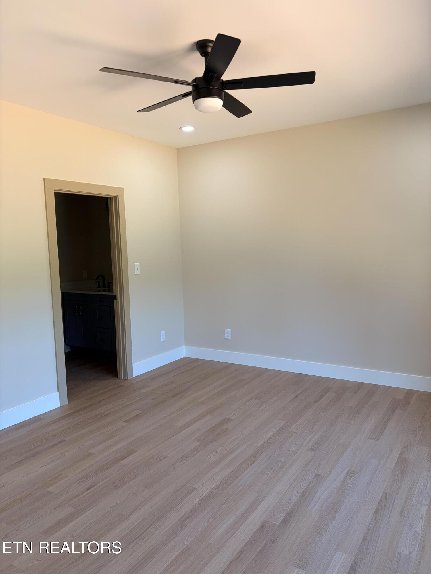 5815 Caldwell Road Loudon, TN 37774 - Photo 13 of 36 Gallery Image 13