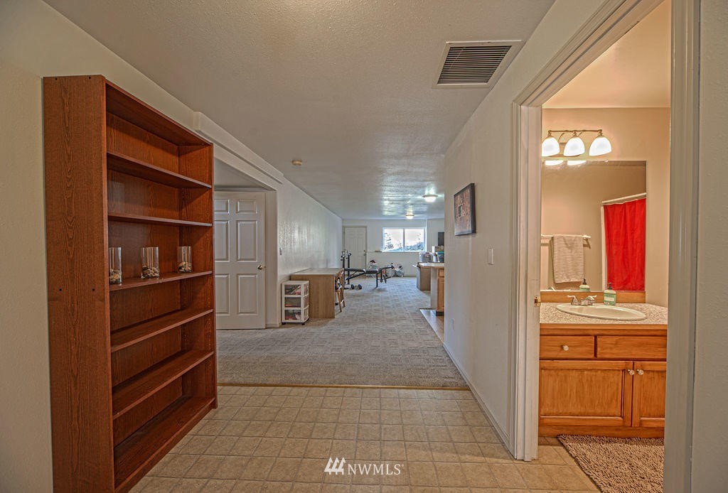 3765 Knowles Road Wenatchee, WA 98801 - Photo 26 of 36 Gallery Image 26