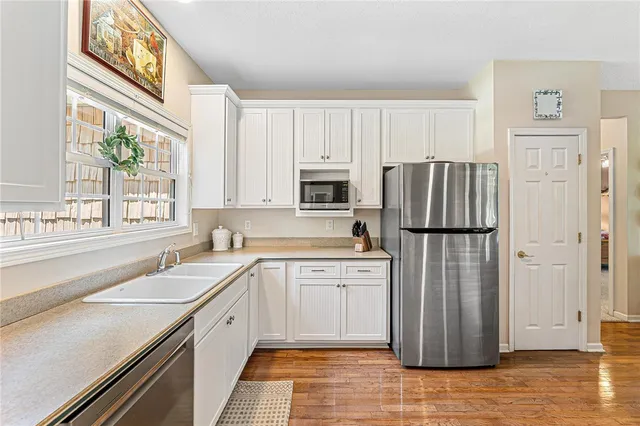 $529,900 | 621 Chickasaw Drive, Westminster, SC 29693