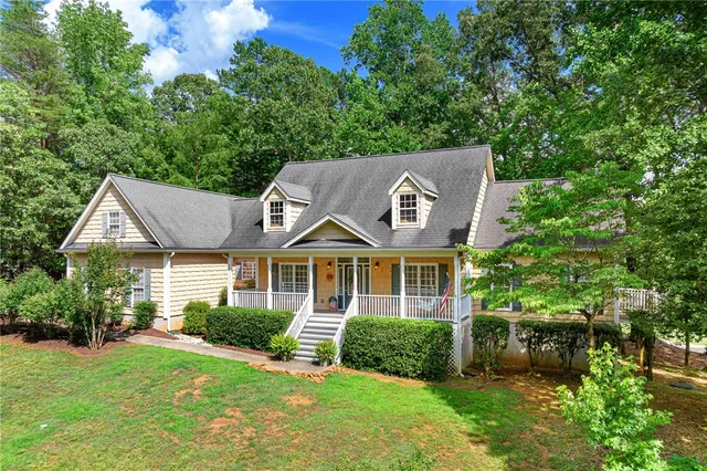 $529,900 | 621 Chickasaw Drive, Westminster, SC 29693