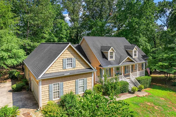 $529,900 | 621 Chickasaw Drive, Westminster, SC 29693