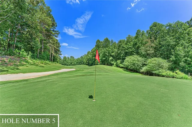 $529,900 | 621 Chickasaw Drive, Westminster, SC 29693