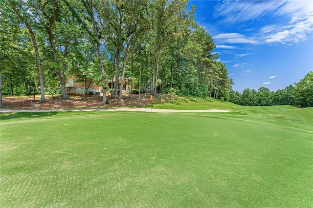 $529,900 | 621 Chickasaw Drive, Westminster, SC 29693