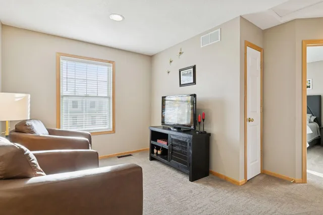 $379,000 | 10756 Falling Water Lane, Unit B, Woodbury, MN 55129