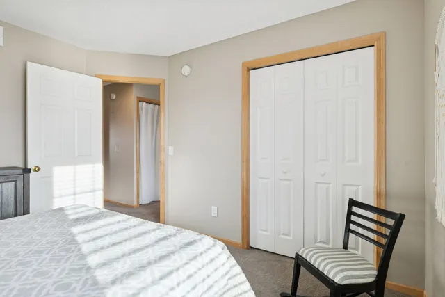 $379,000 | 10756 Falling Water Lane, Unit B, Woodbury, MN 55129