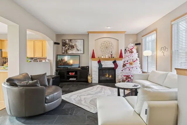 $379,000 | 10756 Falling Water Lane, Unit B, Woodbury, MN 55129