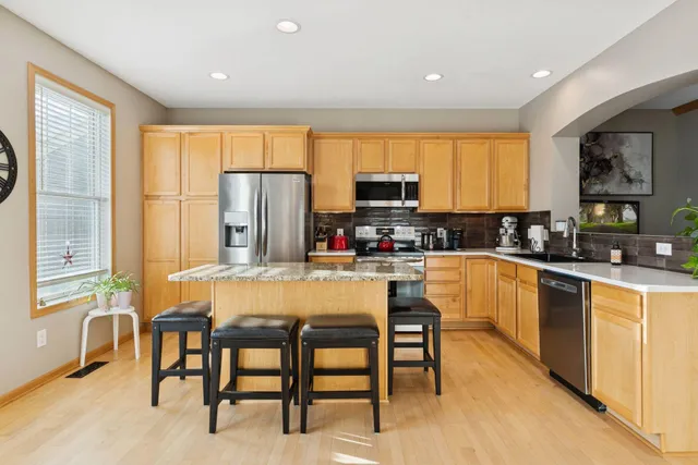 $379,000 | 10756 Falling Water Lane, Unit B, Woodbury, MN 55129