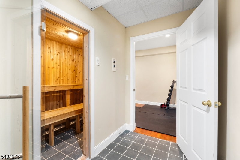 7 Chilton Road Chester, NJ 07930 - Photo 43 of 47