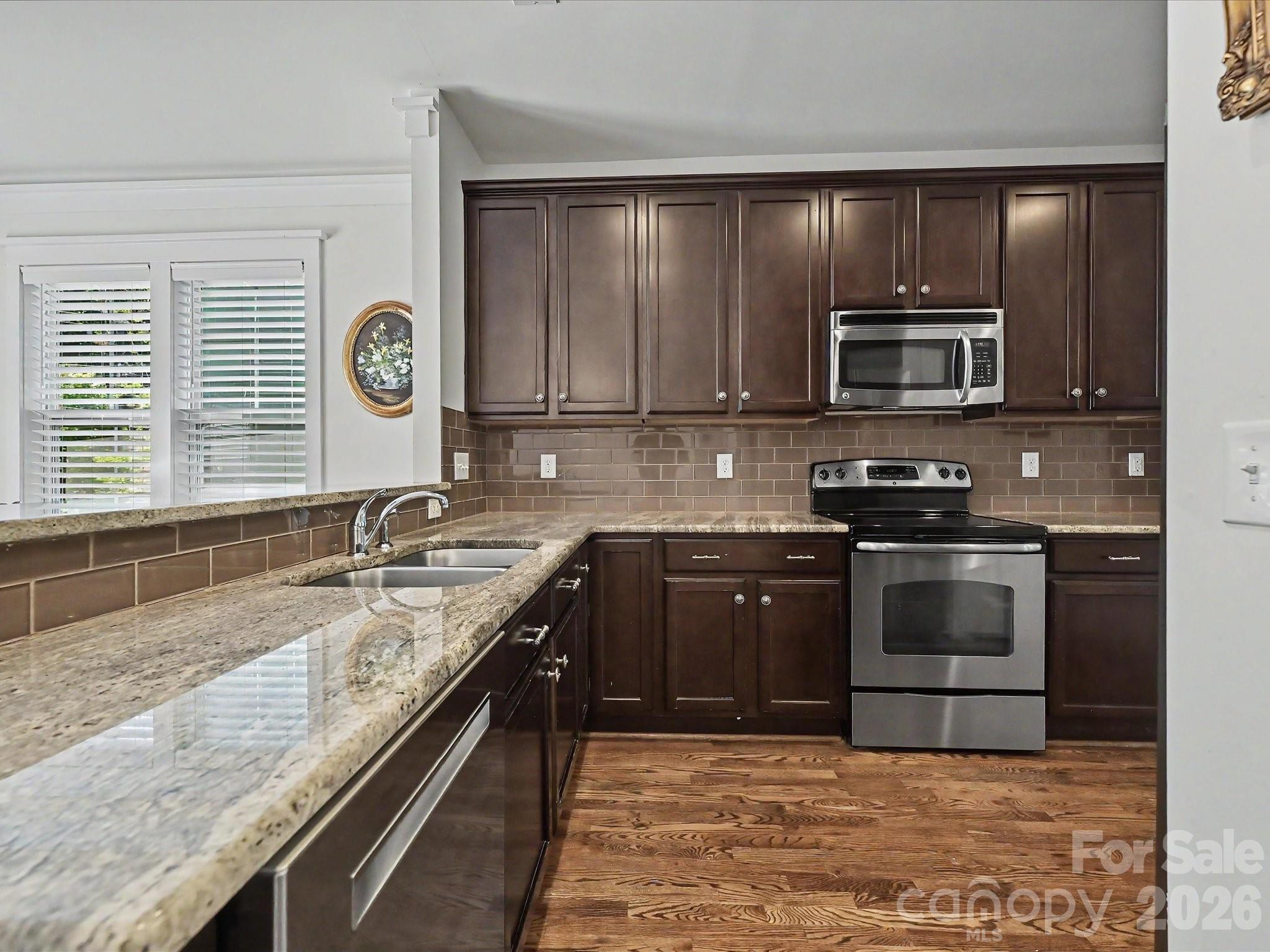 347 Spring Street Davidson, NC 28036 - Photo 7 of 19