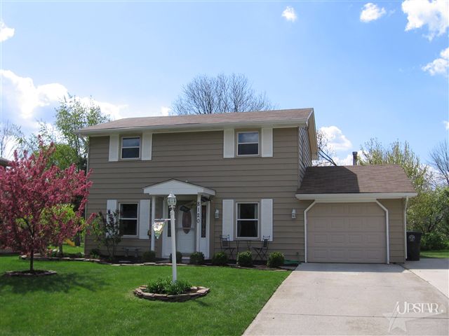 8120 Roxboro Court Fort Wayne, IN 46815 - Photo 1 of 28 Gallery Image 1