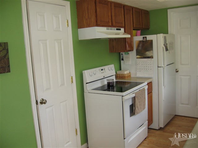 8120 Roxboro Court Fort Wayne, IN 46815 - Photo 8 of 28 Gallery Image 8