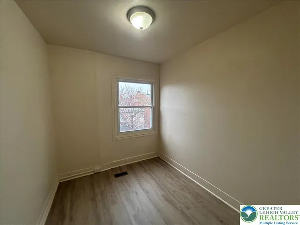 $1,495 | 817 East 6th Street, Bethlehem, PA 18015