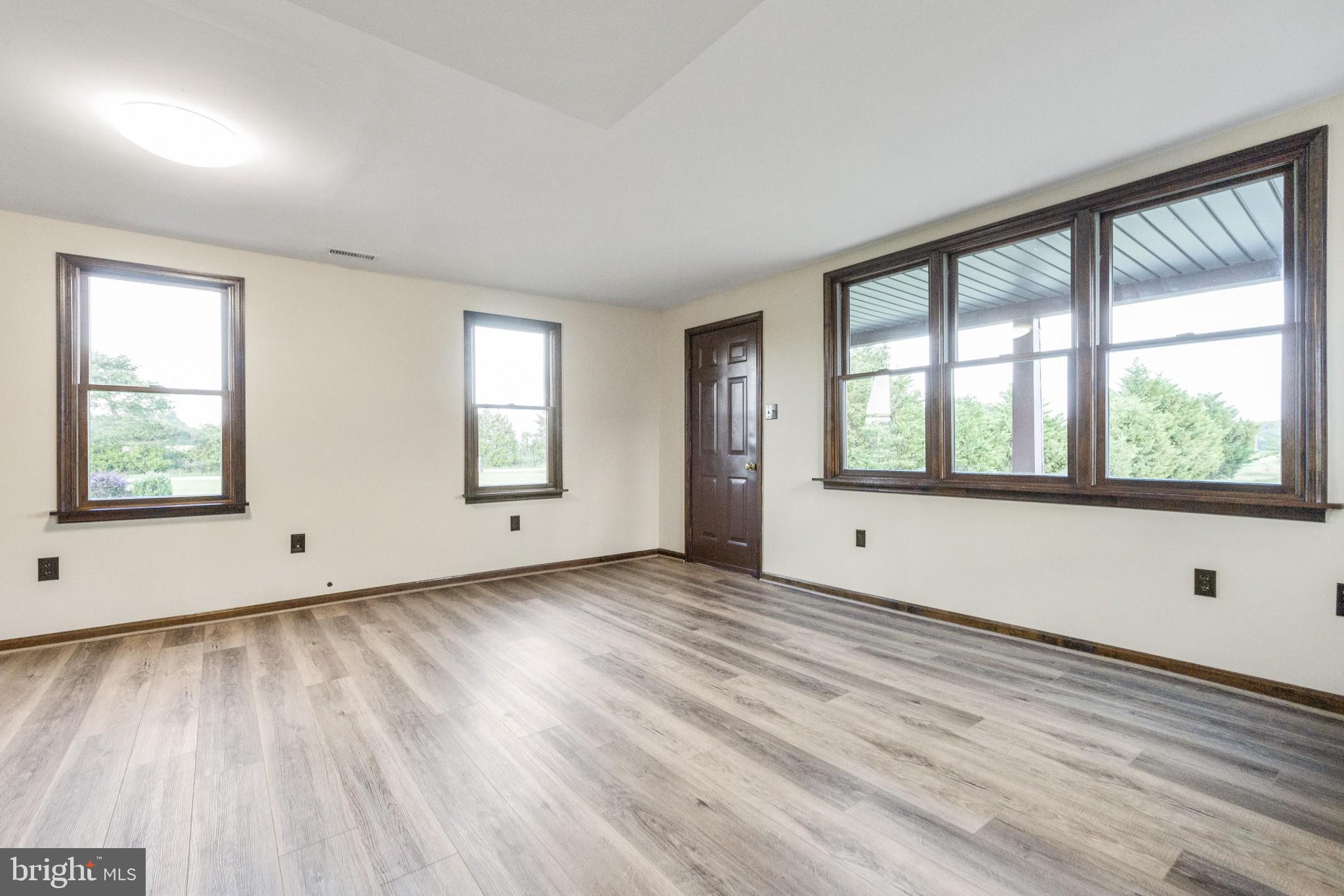 312 Fleming Landing Road Townsend, DE 19734 - Photo 3 of 40