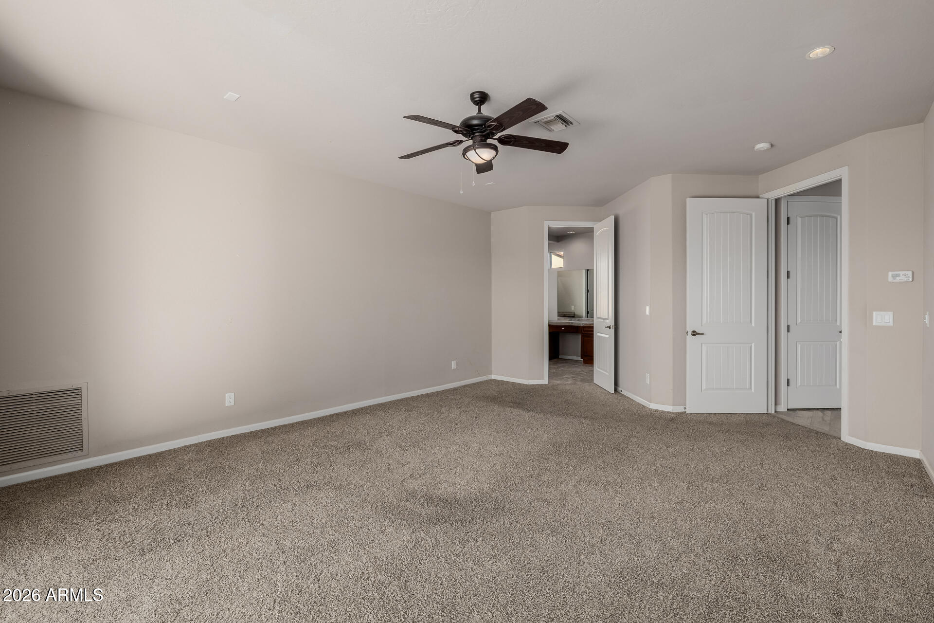 1916 East Primrose Path Phoenix, AZ 85086 - Photo 19 of 56 26 Primrose