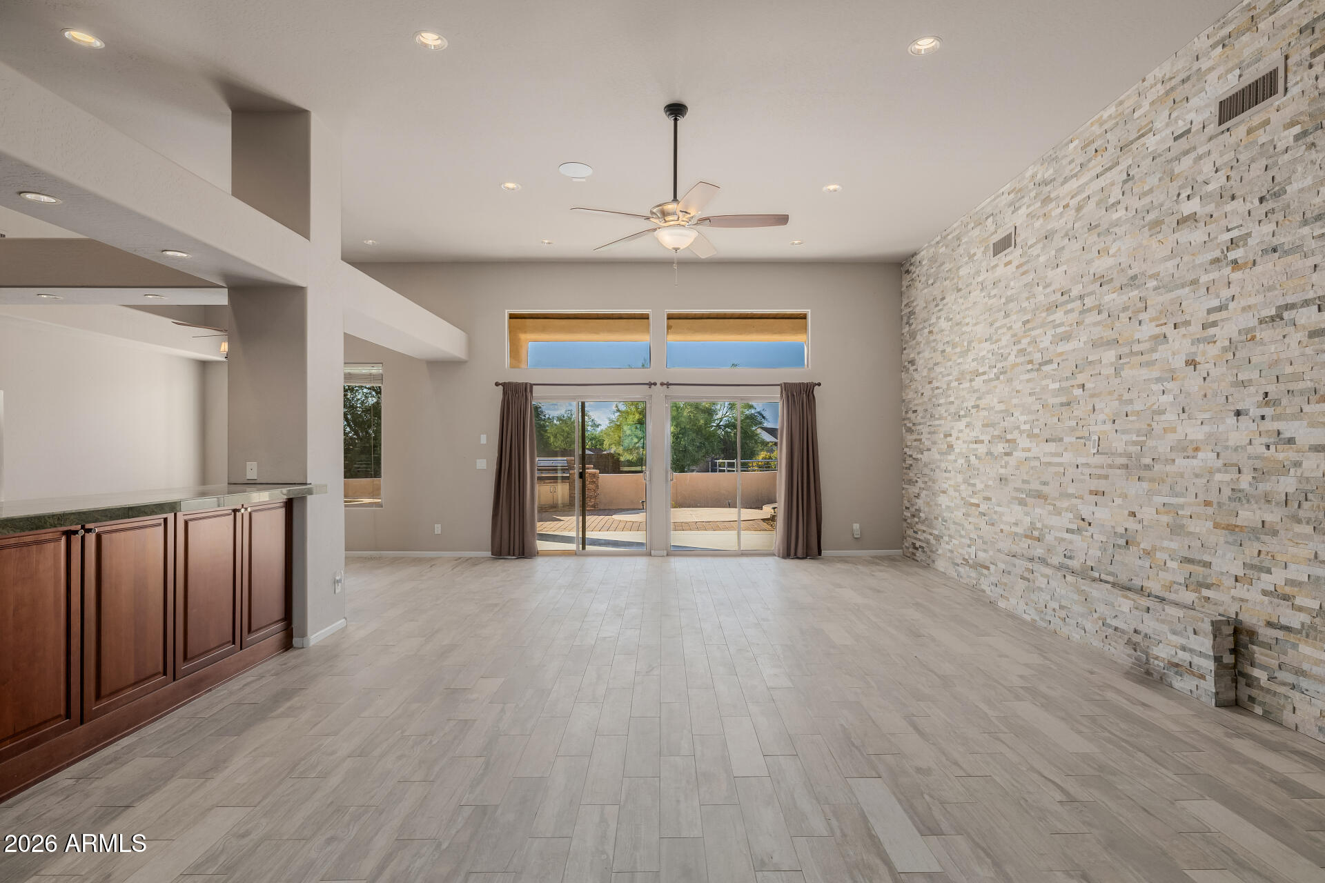 1916 East Primrose Path Phoenix, AZ 85086 - Photo 7 of 56 12 Primrose