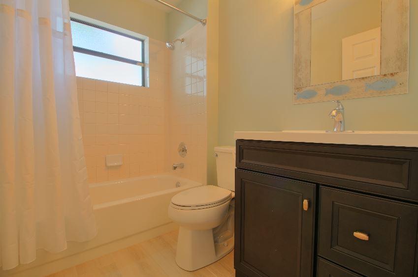 520 Enfield Road Delray Beach, FL 33444 - Photo 6 of 11 Image 6-3-15 at 7.55 AM