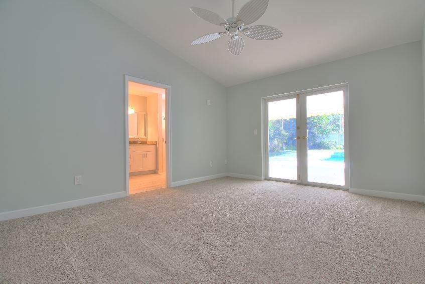 520 Enfield Road Delray Beach, FL 33444 - Photo 7 of 11 Image 6-3-15 at 7.59 AM (1)