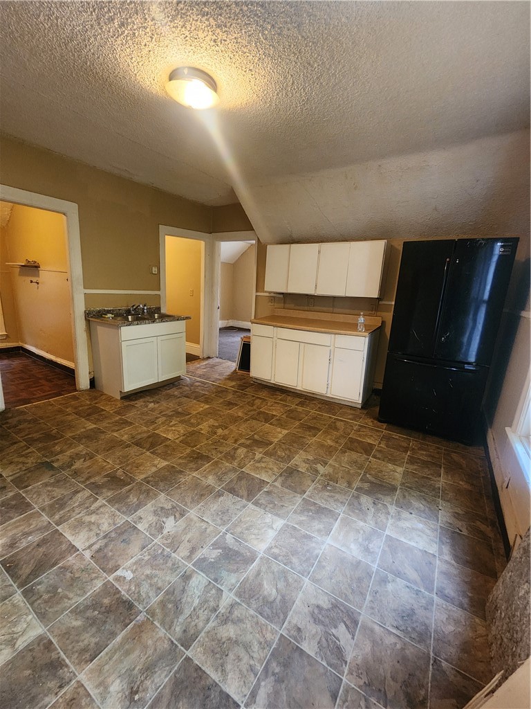 2 Hollister Street Rochester, NY 14605 - Photo 4 of 22