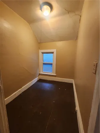 $84,900 | 2 Hollister Street, Rochester, NY 14605