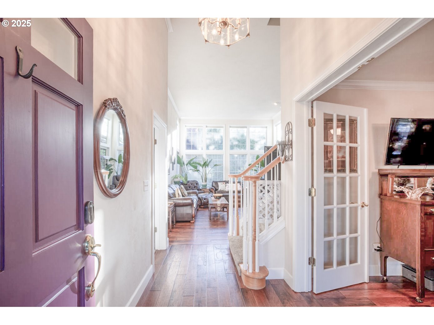 3152 Wolf Meadows Lane Eugene, OR 97408 - Photo 2 of 27 a view of an entryway with wooden floor