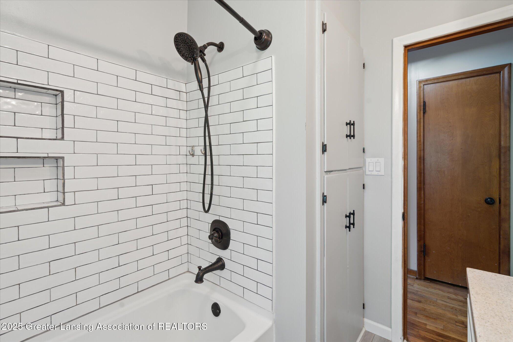 808 Robins Road Lansing, MI 48917 - Photo 24 of 38 24-808-Robins-Rd-Lansing-MI-48917-Window