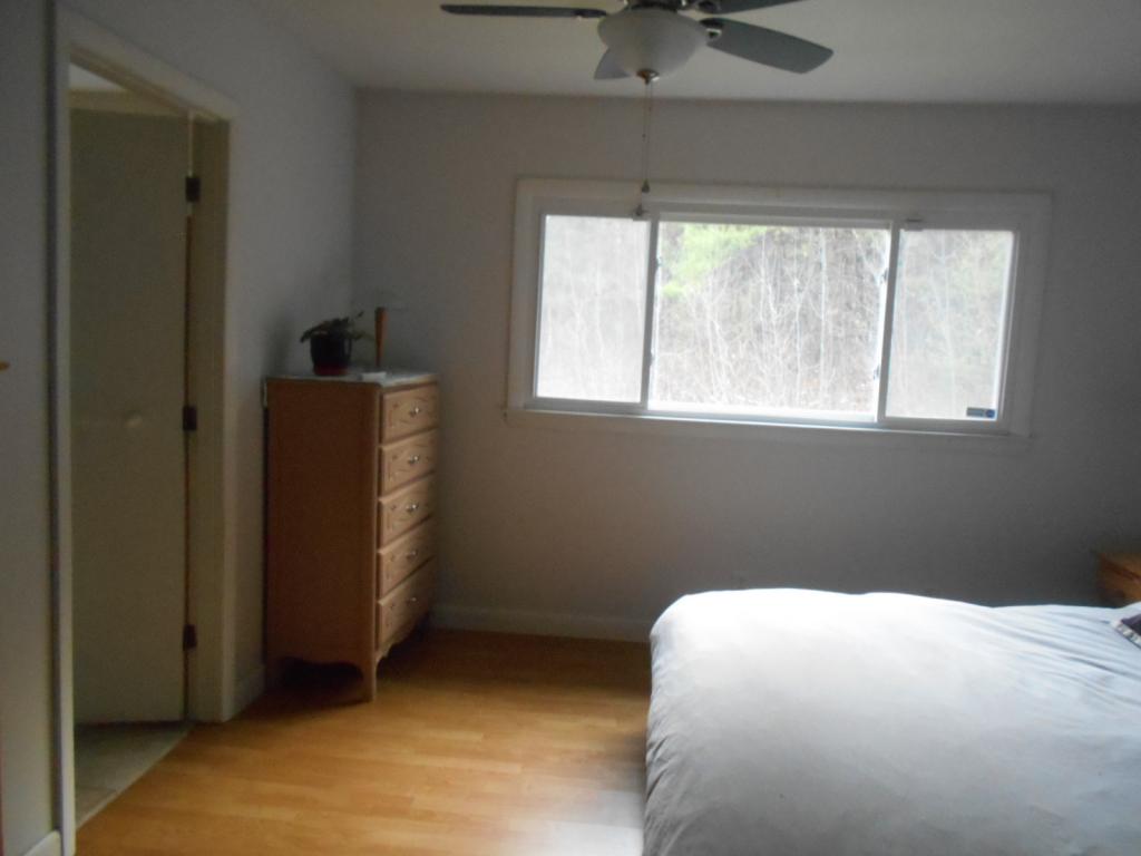 96 Lowell Road Windham, NH 03087 - Photo 10 of 35