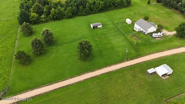 178 Barker Road Morton, MS 39117 - Photo 6 of 40 dji_fly_20260625_094338_0120_17824258210