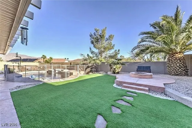 $884,888 | 9304 Brilliant Ore Drive, Las Vegas, NV 89143