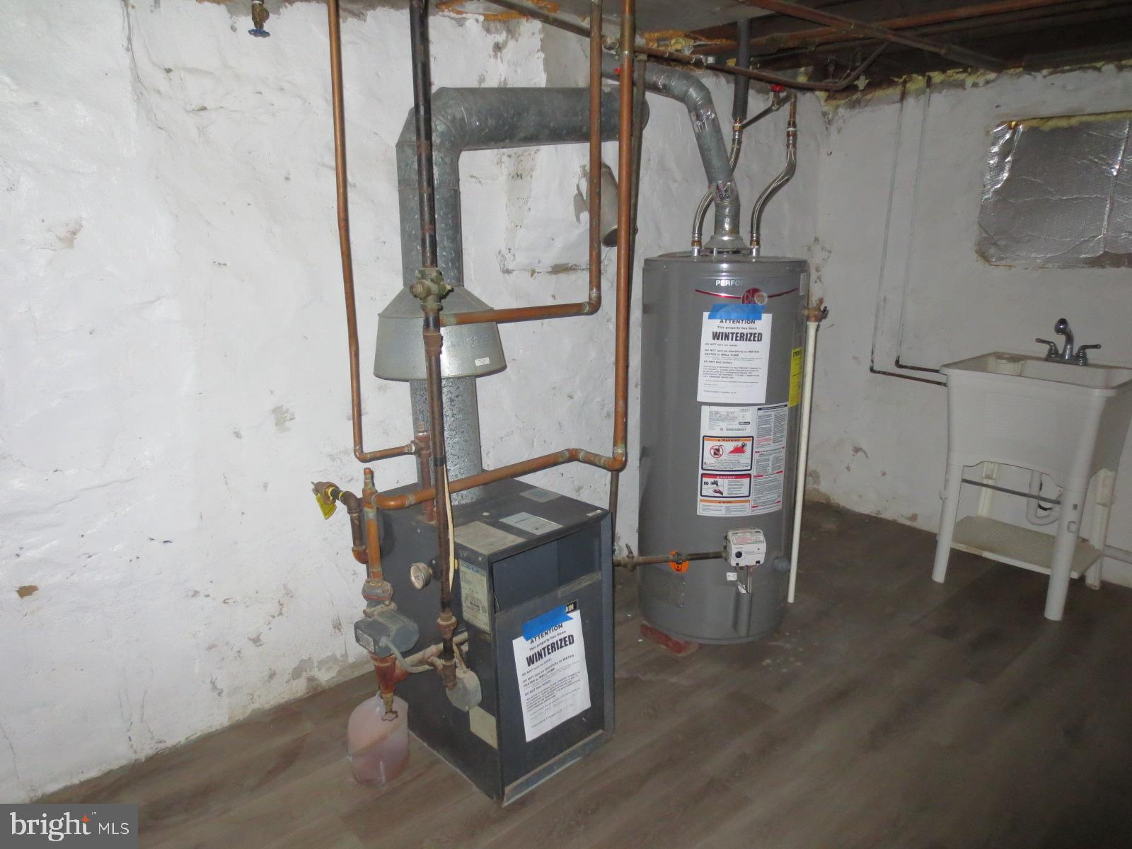 617 Benson Street Philadelphia, PA 19111 - Photo 14 of 37 a view of utility room