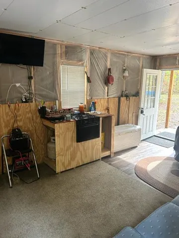 $139,900 | 3292 Skidmore Road, Brethren, MI 49619