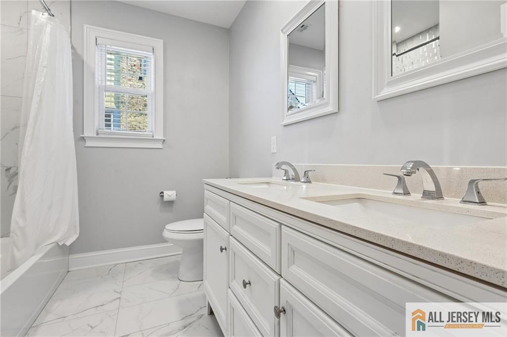 96 Gordon Street Perth Amboy, NJ 08861 - Photo 16 of 24