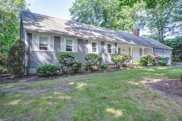 231 Old Farm Road Milton, MA 02186 - Photo 1 of 27 Gallery Image 1