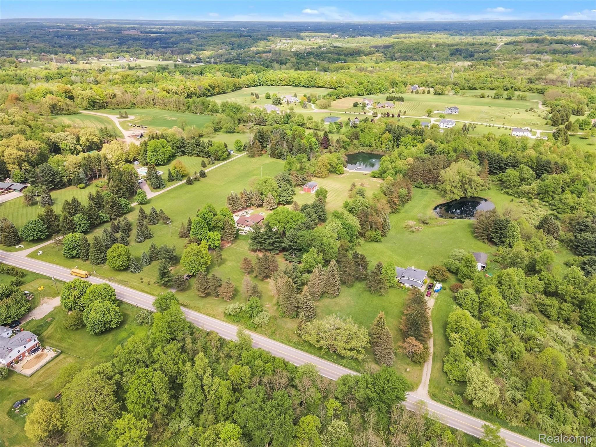5375 Rochester Road Dryden, MI 48428 - Photo 58 of 82 60-5375-Rochester-WindowStill-Real-Estate-Photography-60.jpg