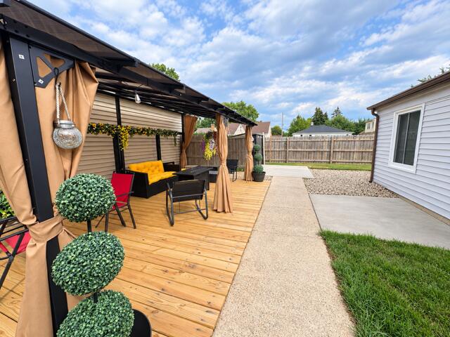 700 Kingston Avenue Racine, WI 53402 - Photo 18 of 21 backyard