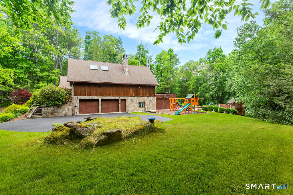 21 Holiday Point Road Sherman, CT 06784 - Photo 32 of 40