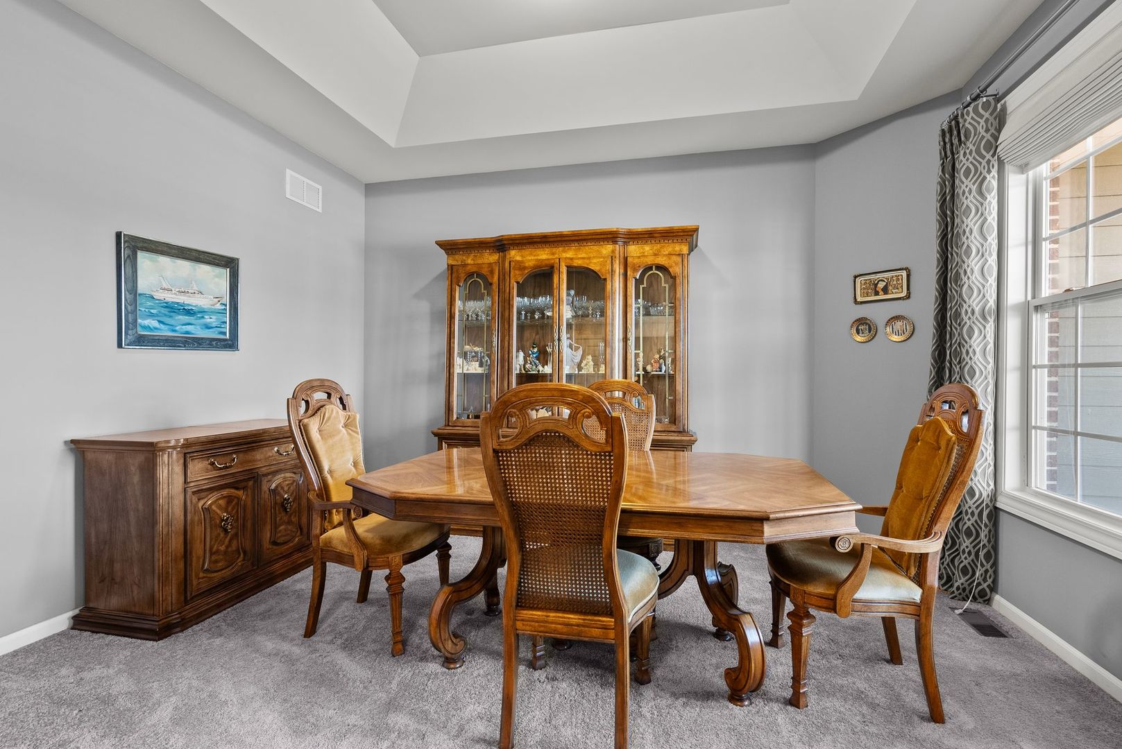428 East Frontier Drive Minooka, IL 60447 - Photo 21 of 39 a view of a dining room with furniture and window